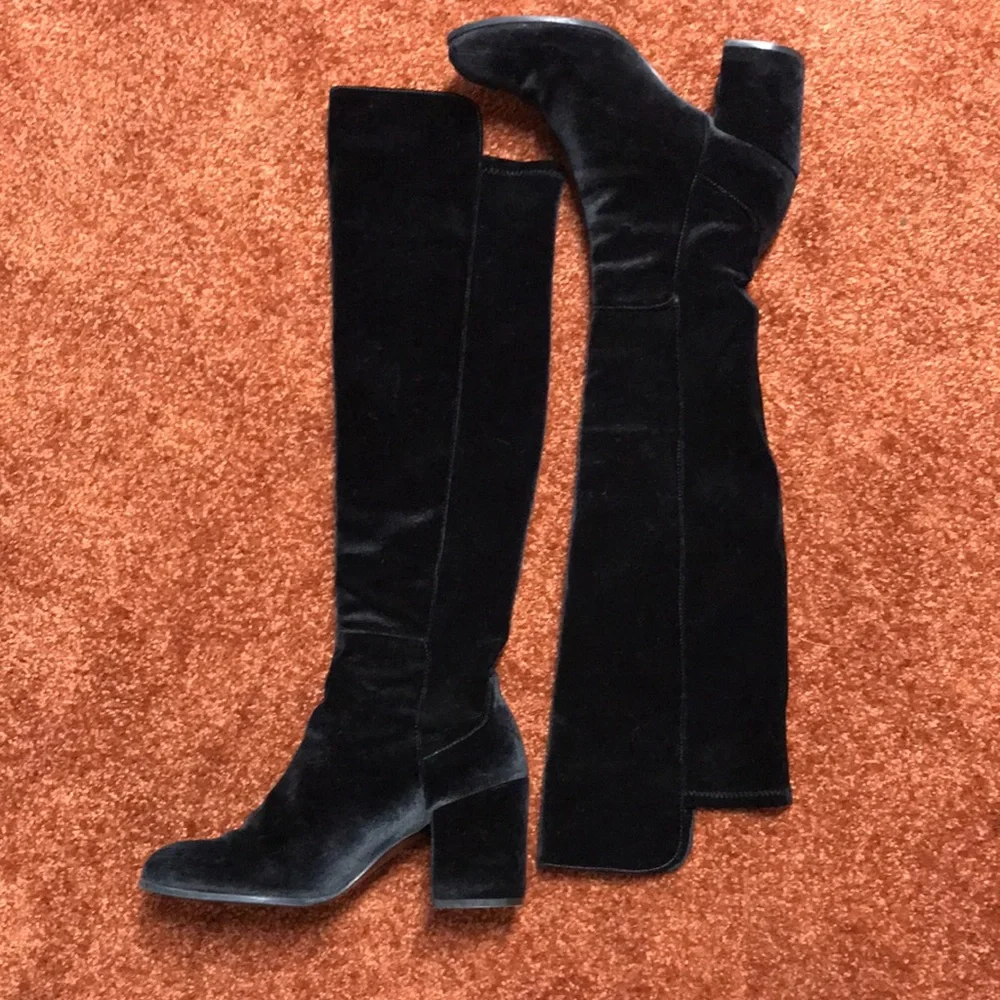 Stuart Weitzman boots